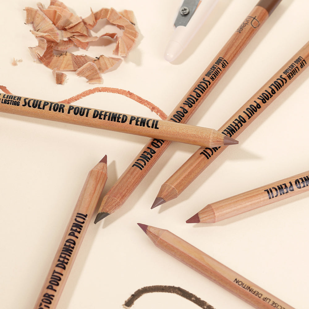 Sculptor pout defined pencil kit