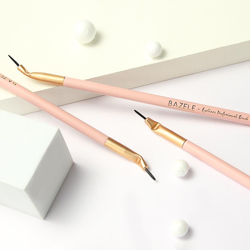 Bent Liner Brush
